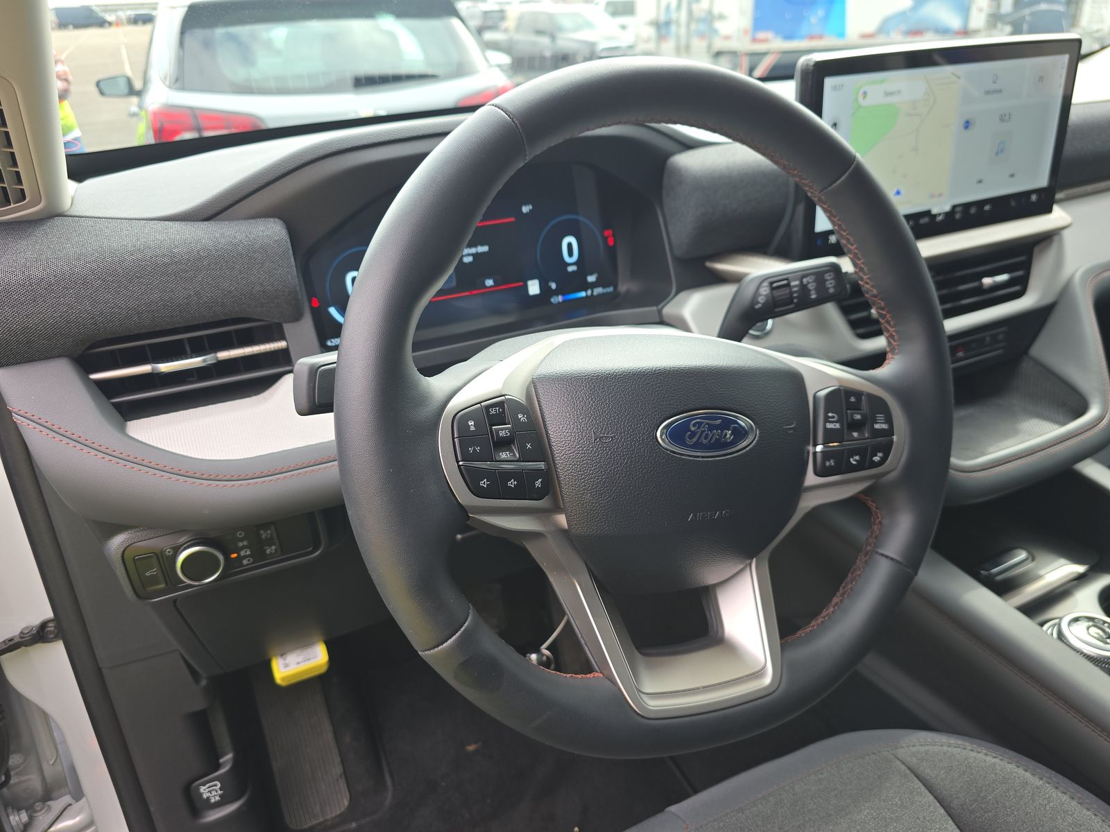 2025 Ford Explorer Active AWD