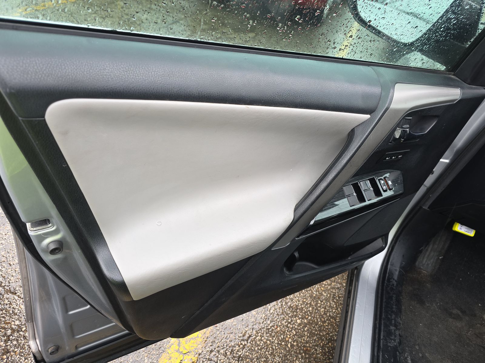 2017 Toyota RAV4 Limited FWD