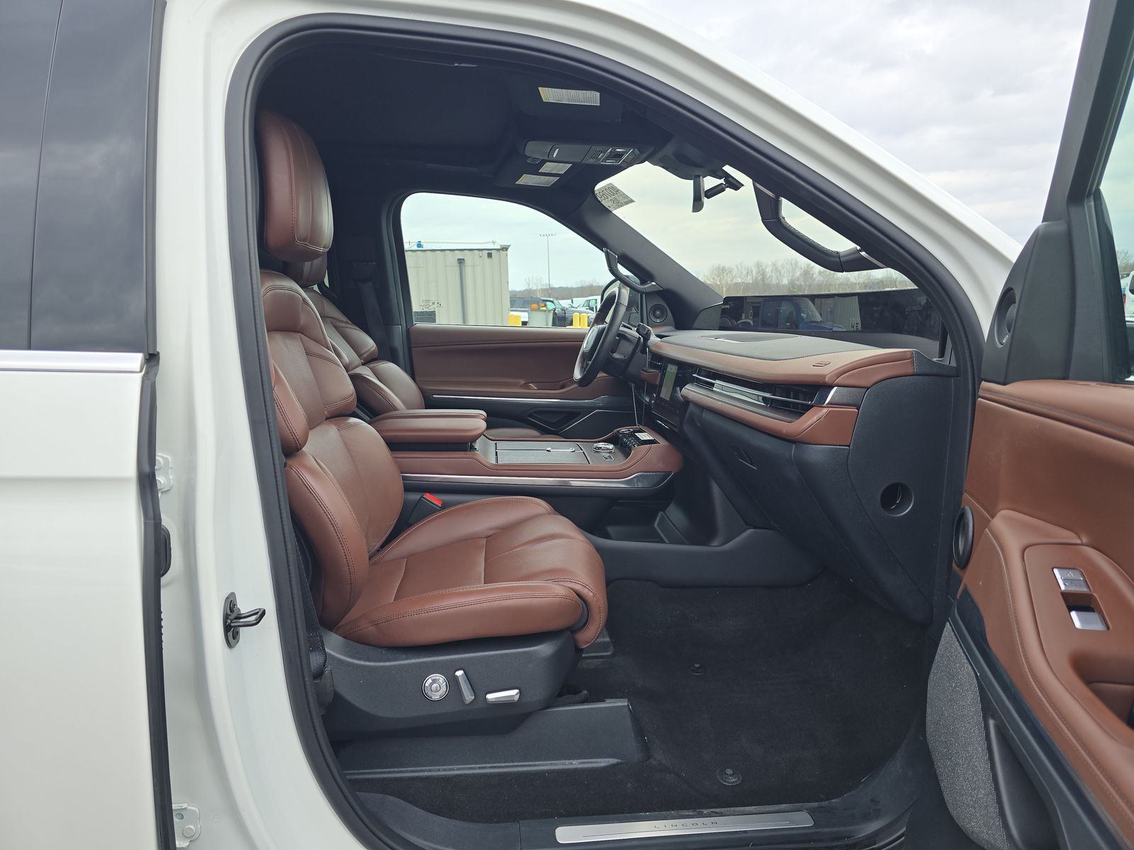 2025 Lincoln Navigator Reserve AWD