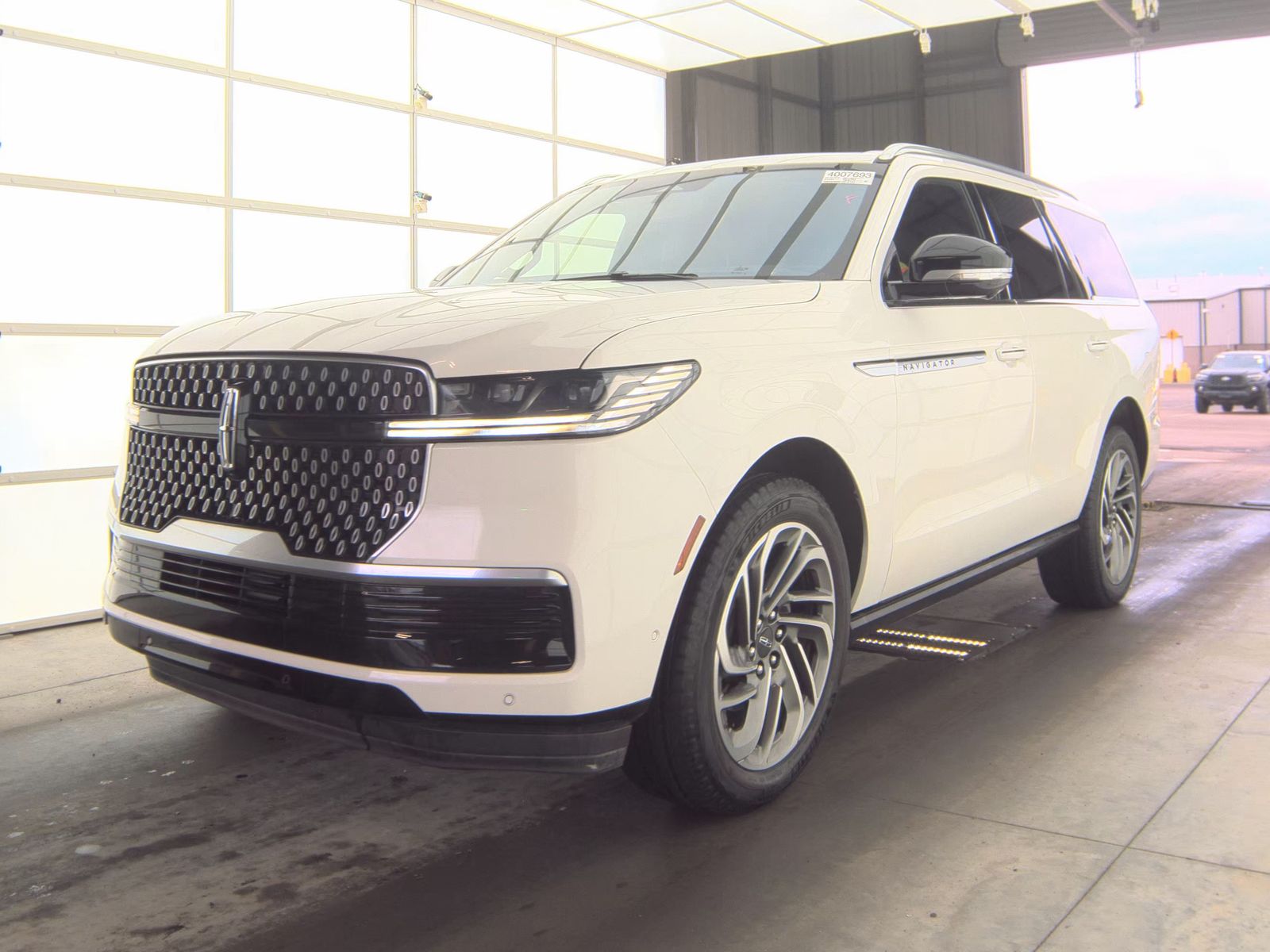 2025 Lincoln Navigator Reserve AWD