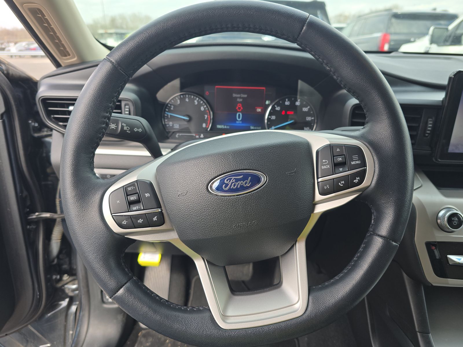 2023 Ford Explorer XLT FWD