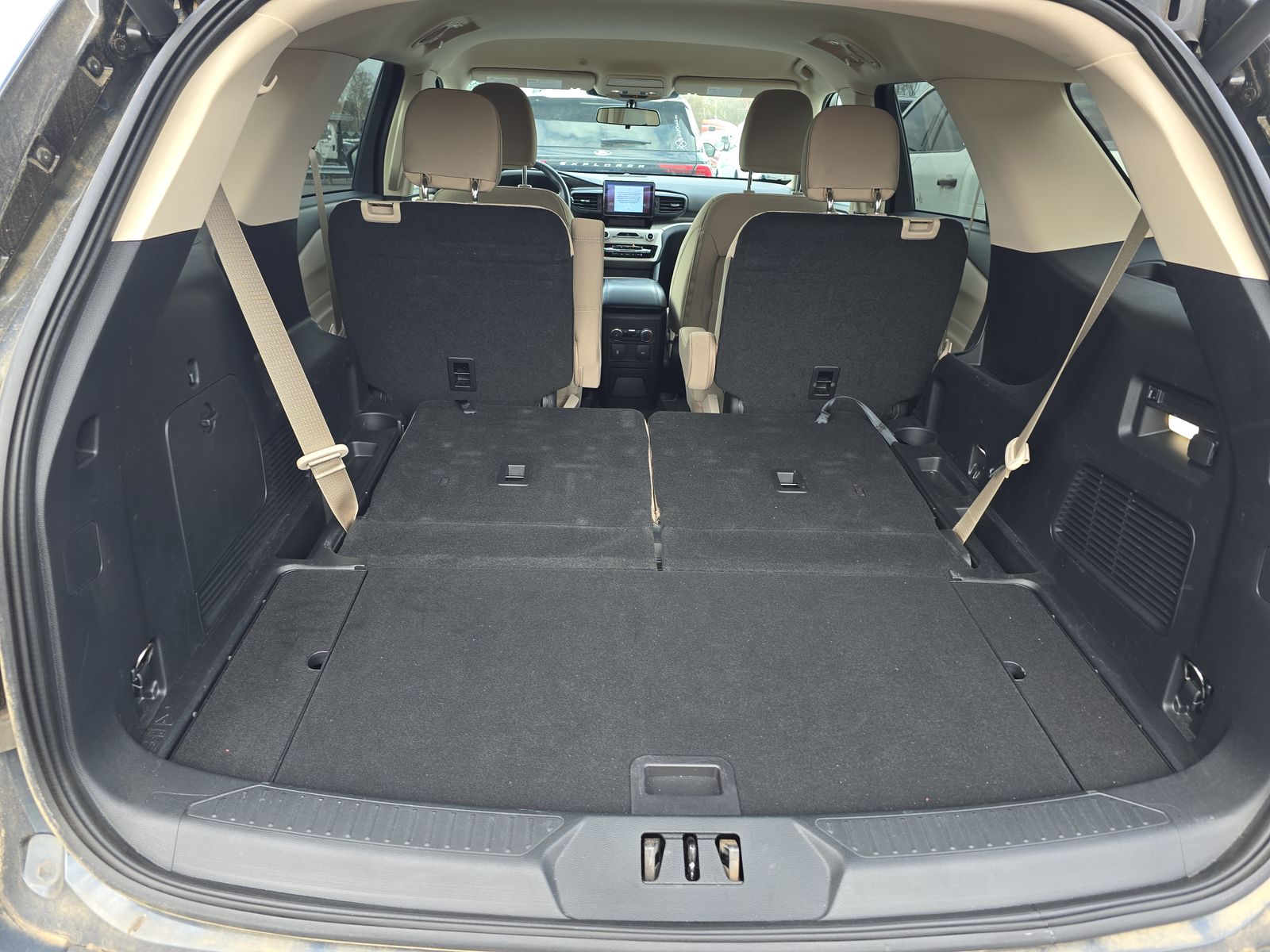 2023 Ford Explorer XLT FWD