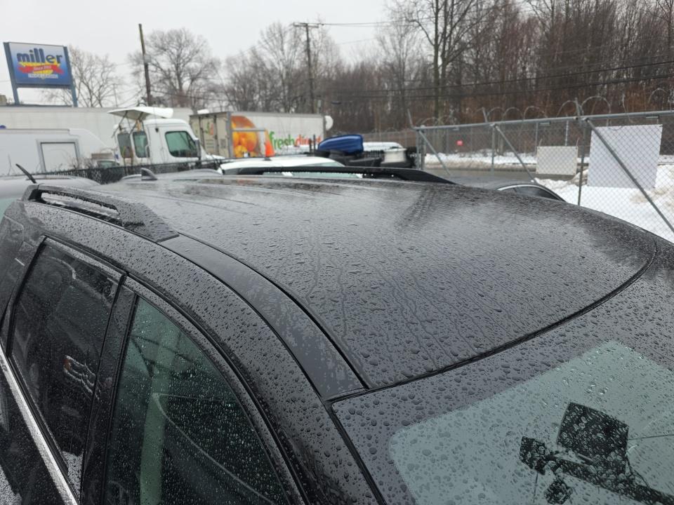 2025 Nissan Pathfinder SV FWD