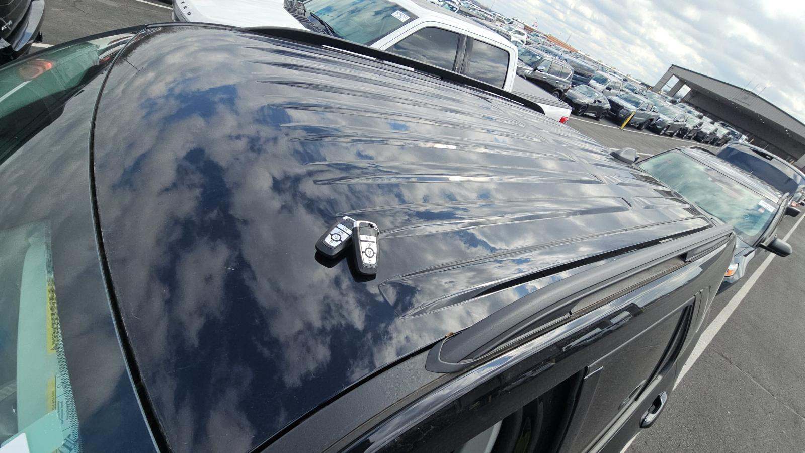 2025 Ford Explorer Active FWD