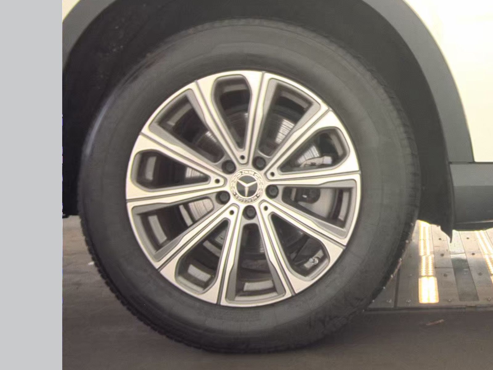 2024 Mercedes-Benz GLC GLC 300 RWD