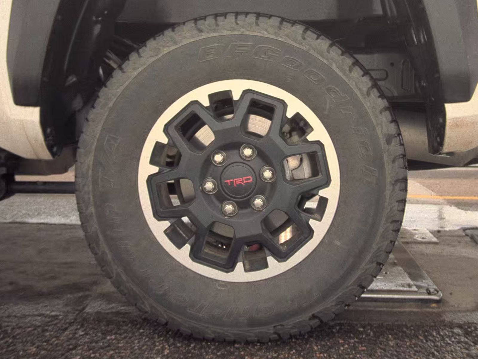 2024 Toyota Tacoma TRD Off-Road AWD