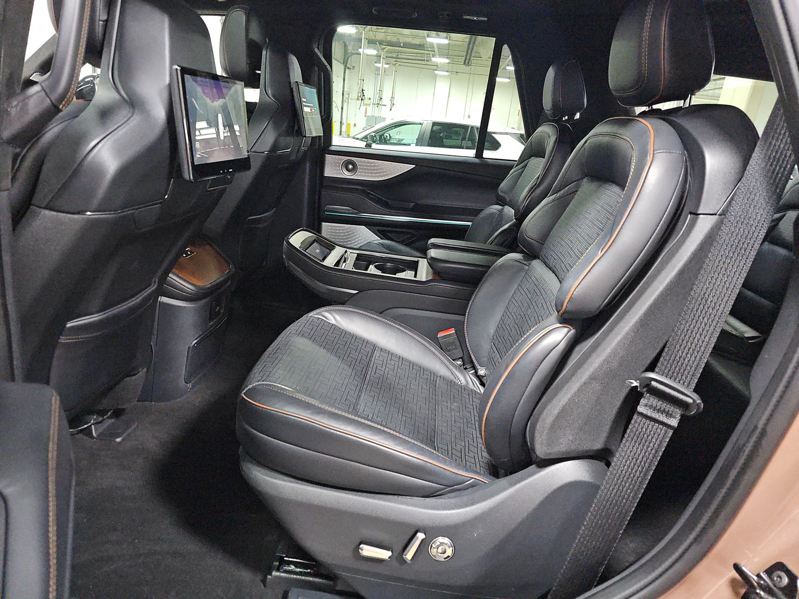 2025 Lincoln Navigator Black Label AWD