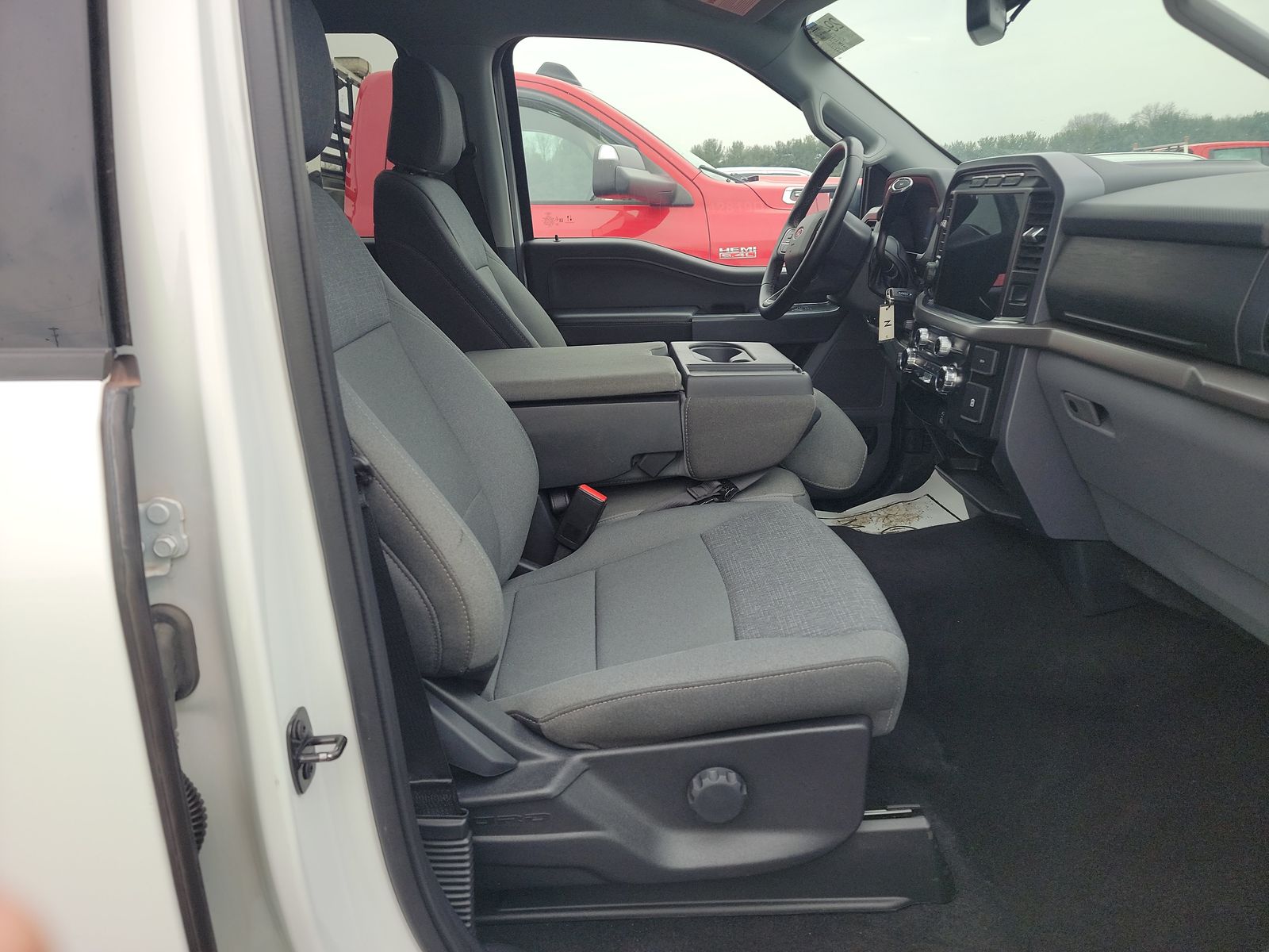 2024 Ford F-150 XLT AWD