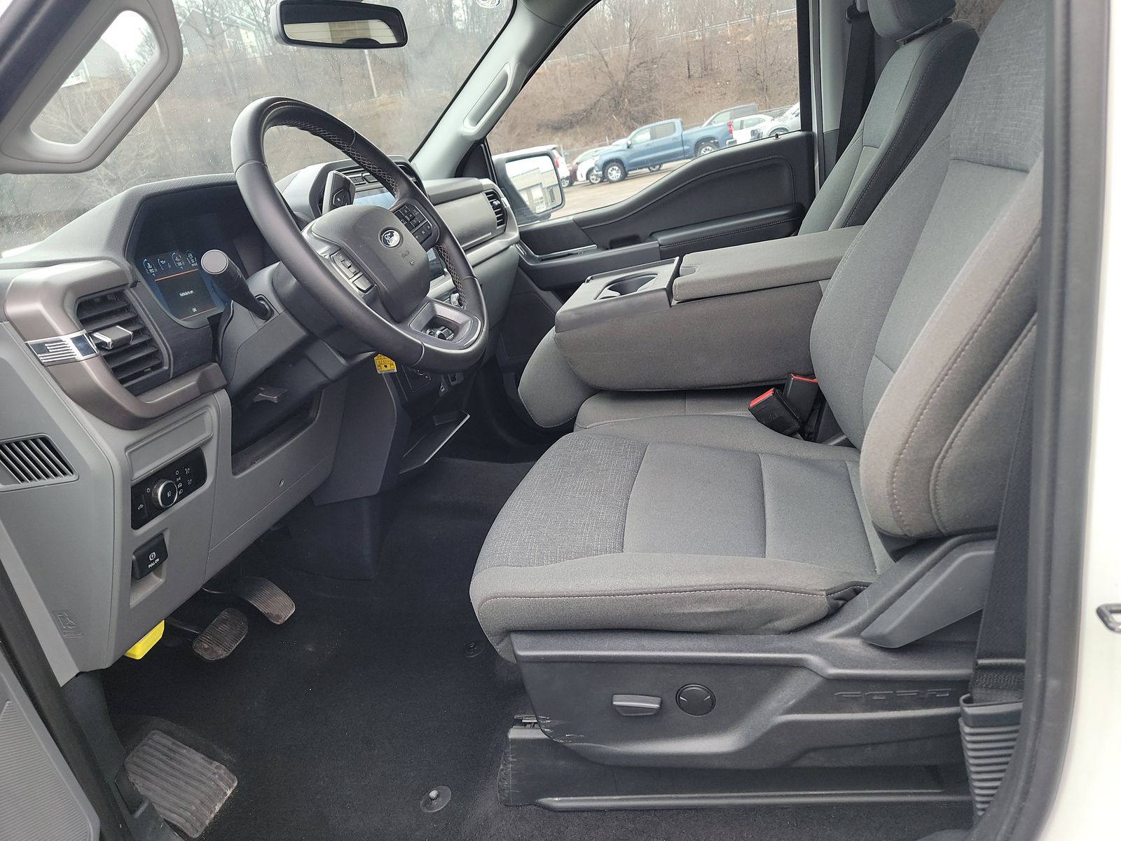 2024 Ford F-150 XLT AWD