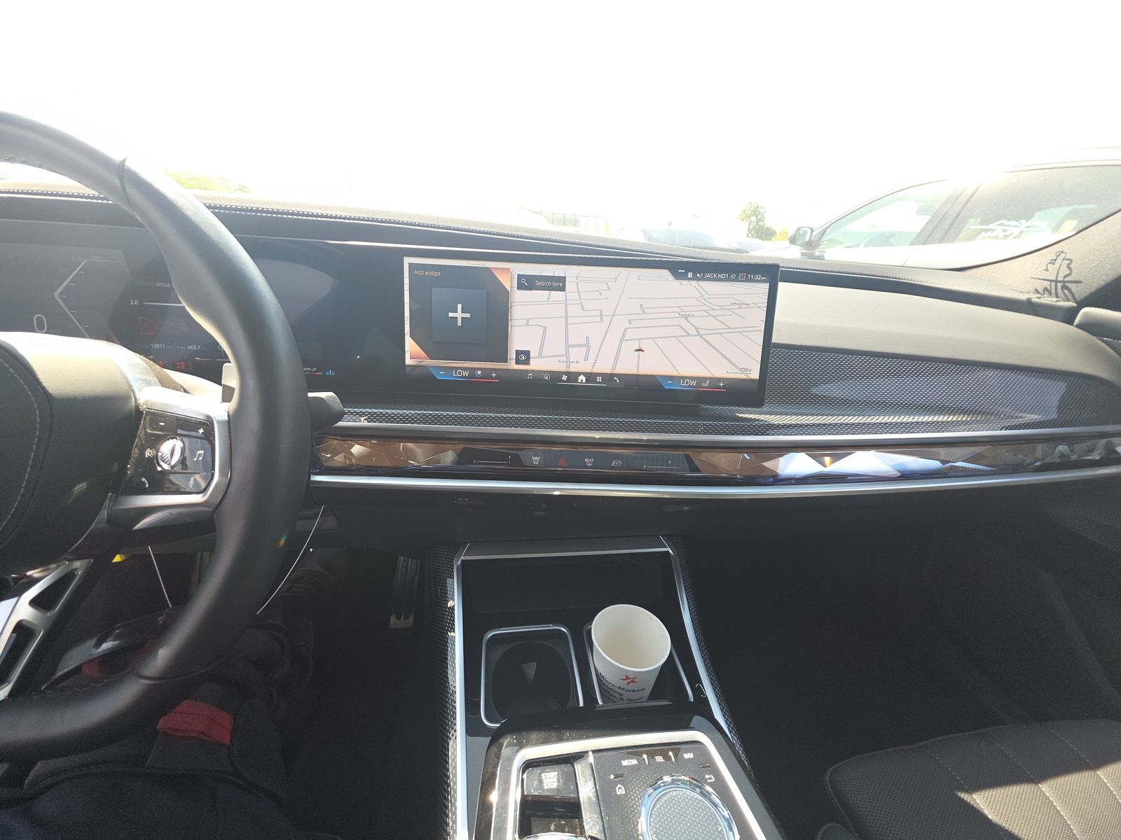 2025 BMW 7 Series 740i RWD