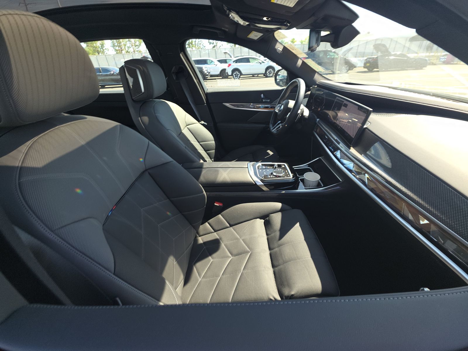 2025 BMW 7 Series 740i RWD