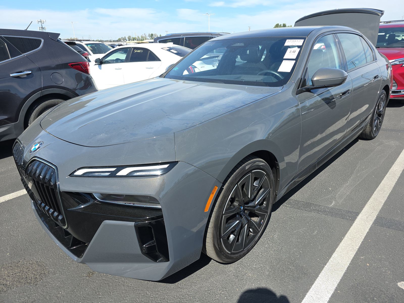 2025 BMW 7 Series 740i RWD