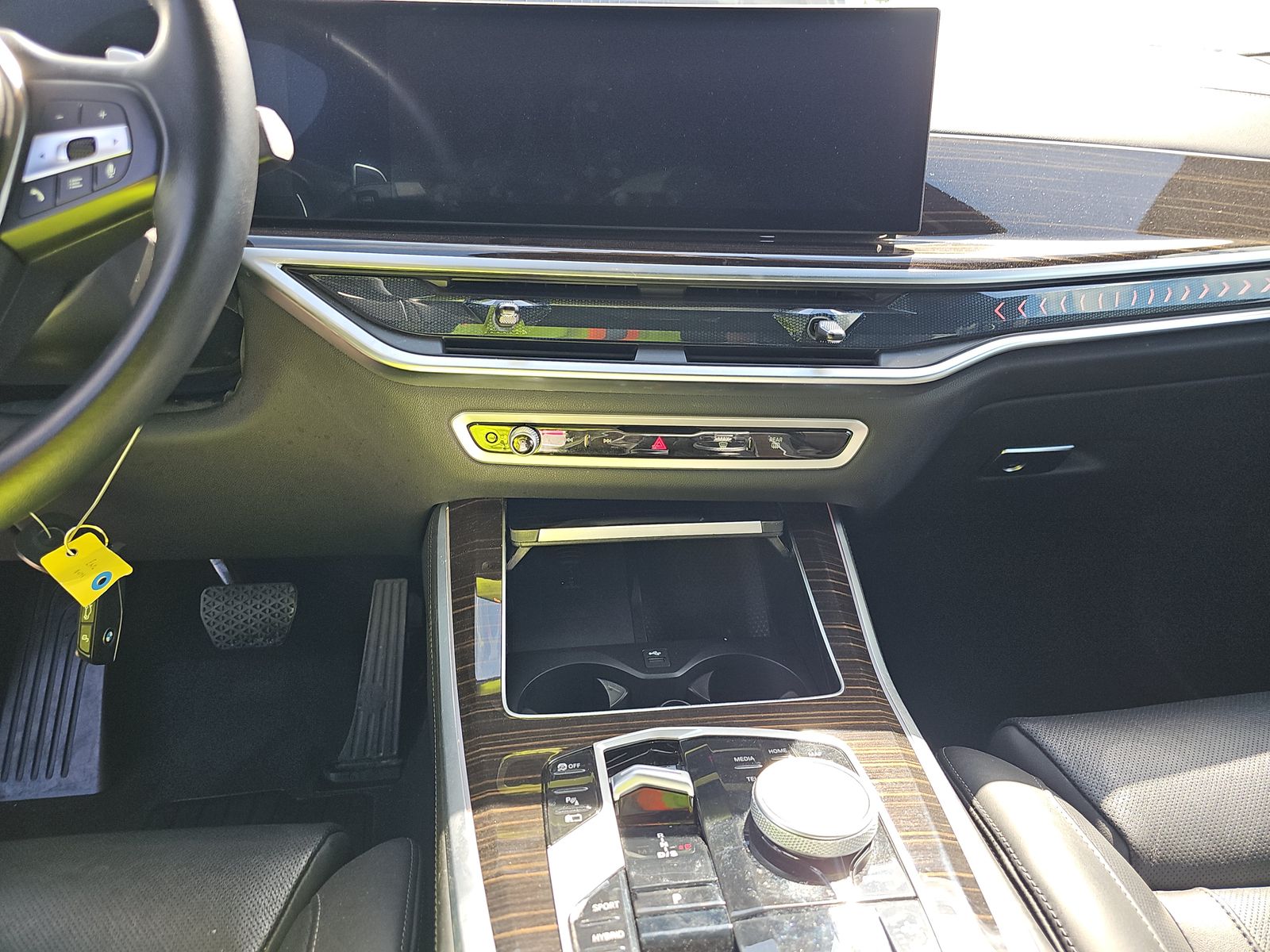 2025 BMW X5 xDrive50e AWD