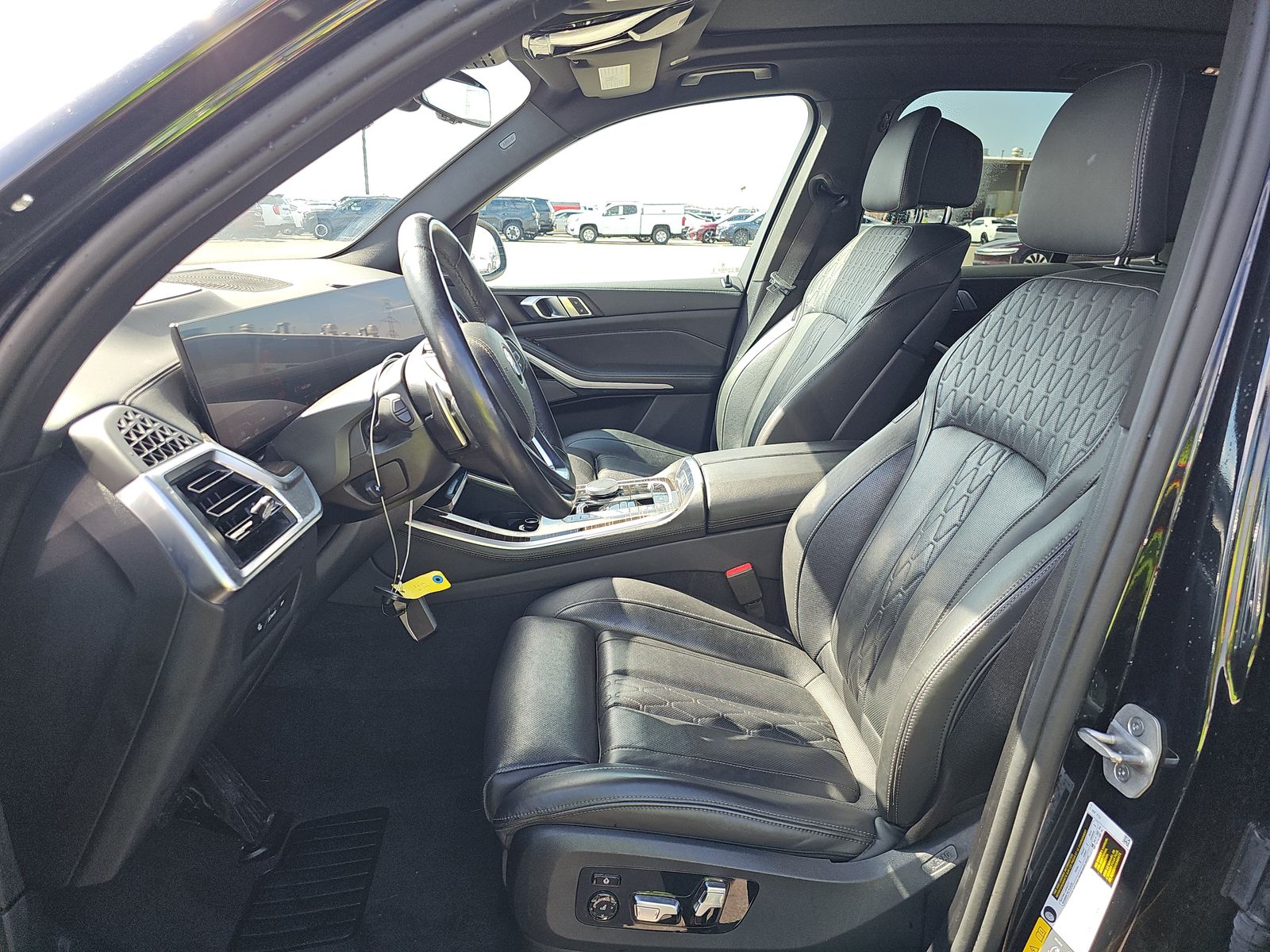 2025 BMW X5 xDrive50e AWD