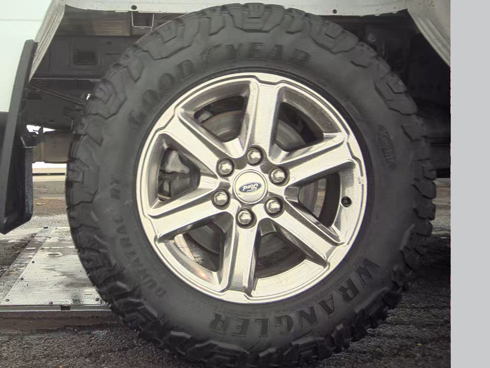 2024 Ford F-150 XLT AWD