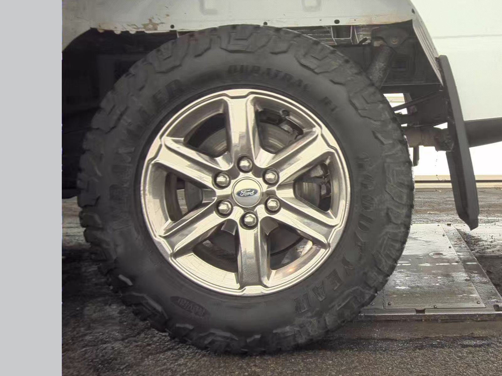 2024 Ford F-150 XLT AWD