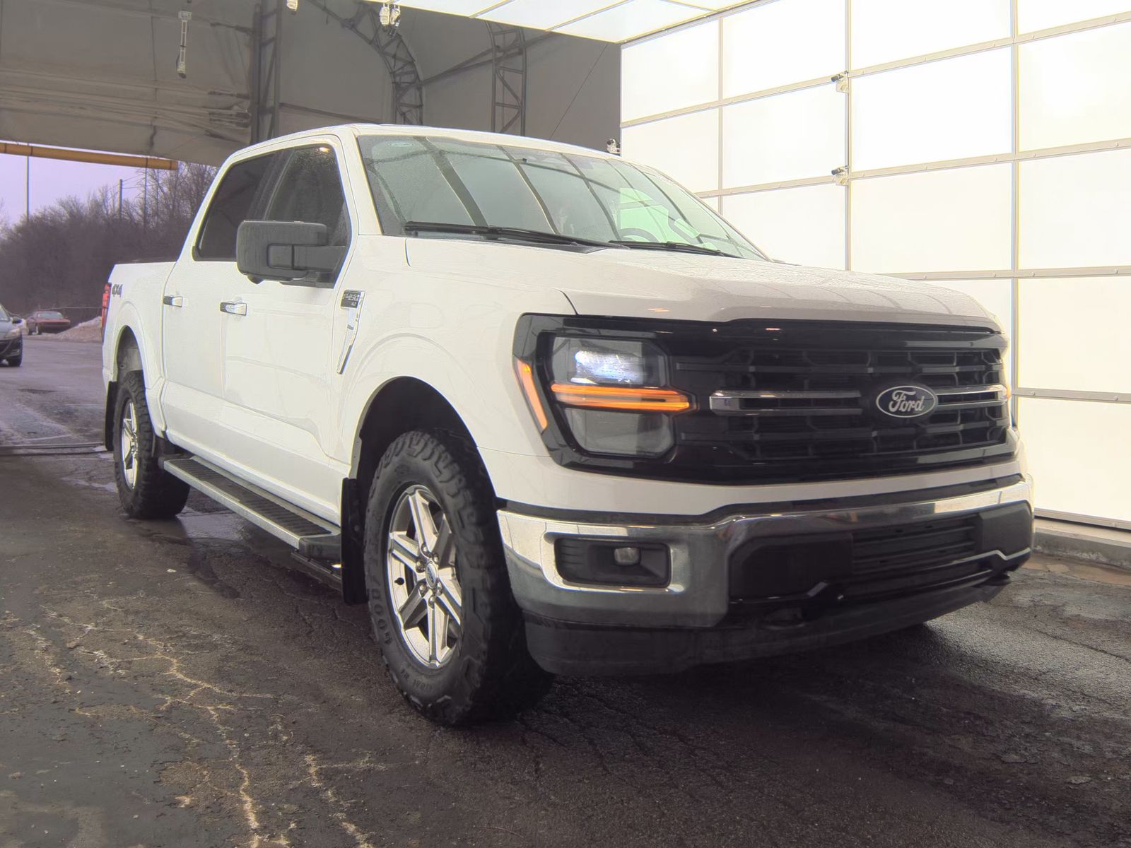 2024 Ford F-150 XLT AWD