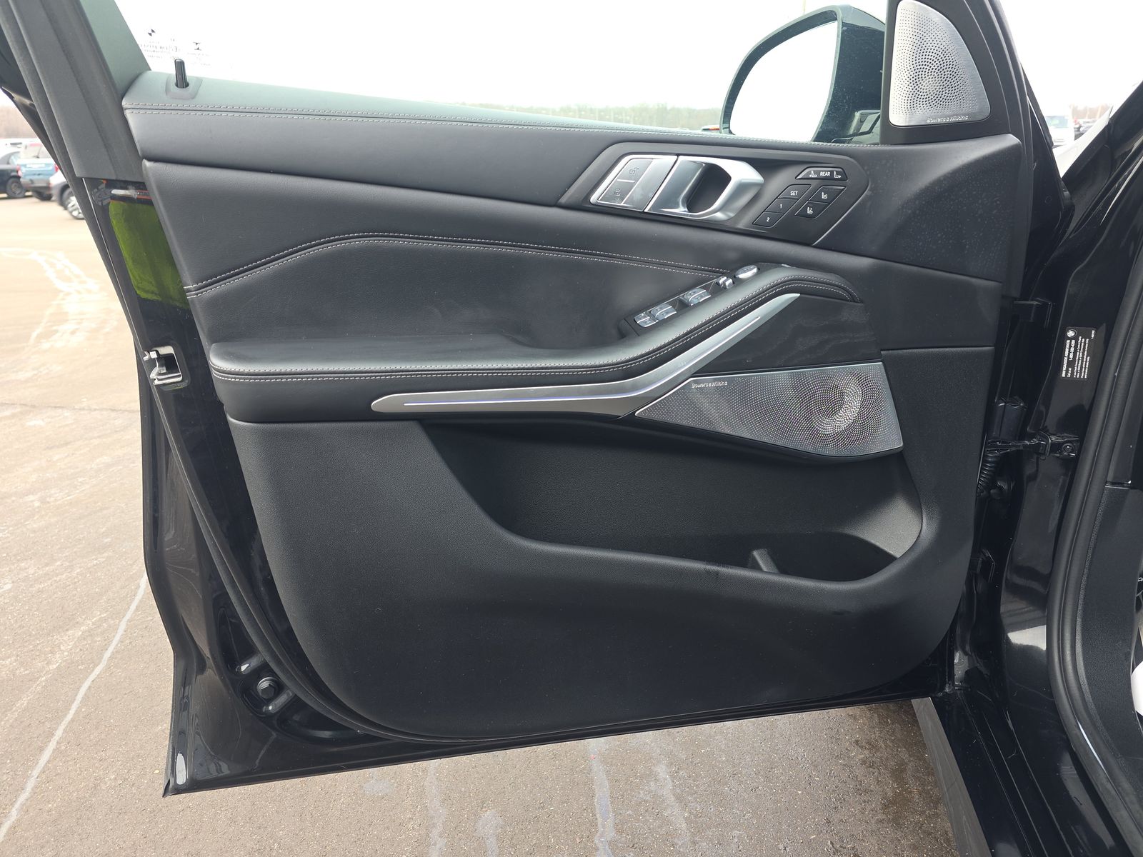 2021 BMW X7 M50i AWD