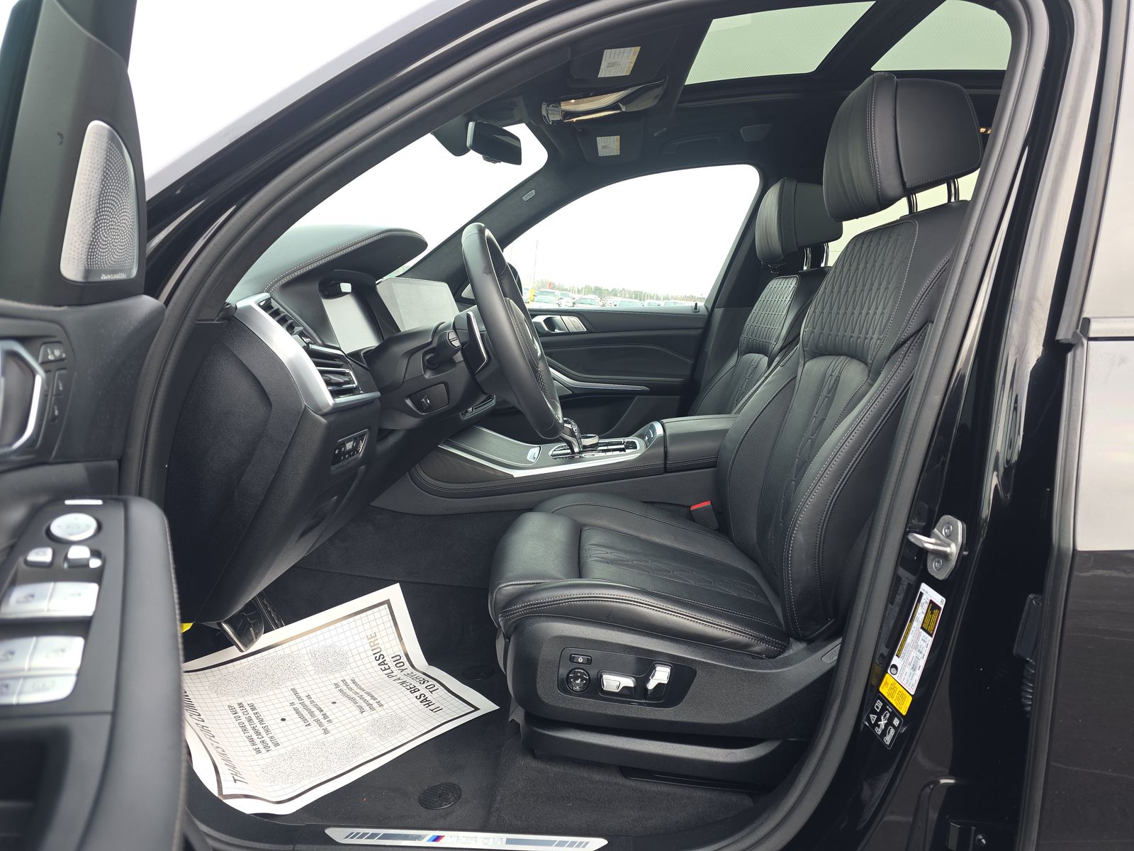 2021 BMW X7 M50i AWD