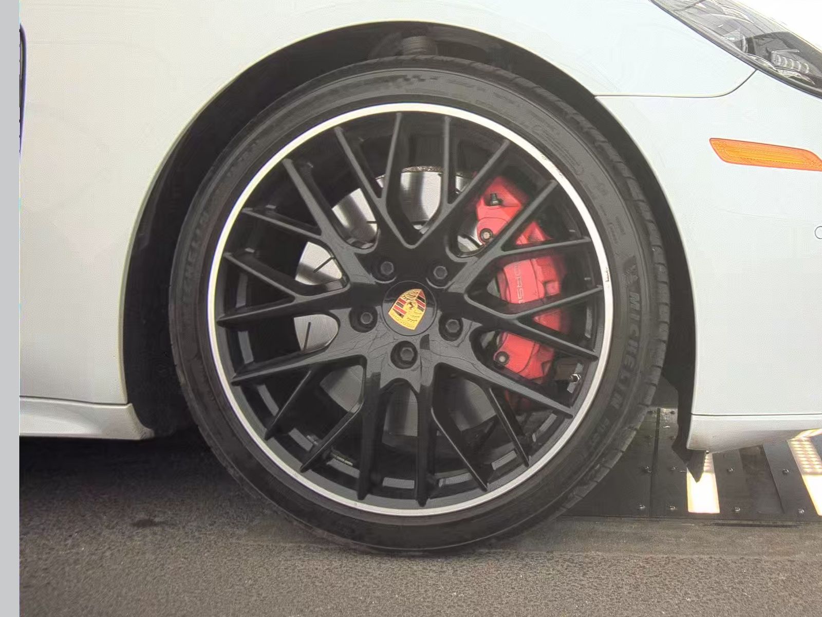 2019 Porsche Panamera GTS AWD