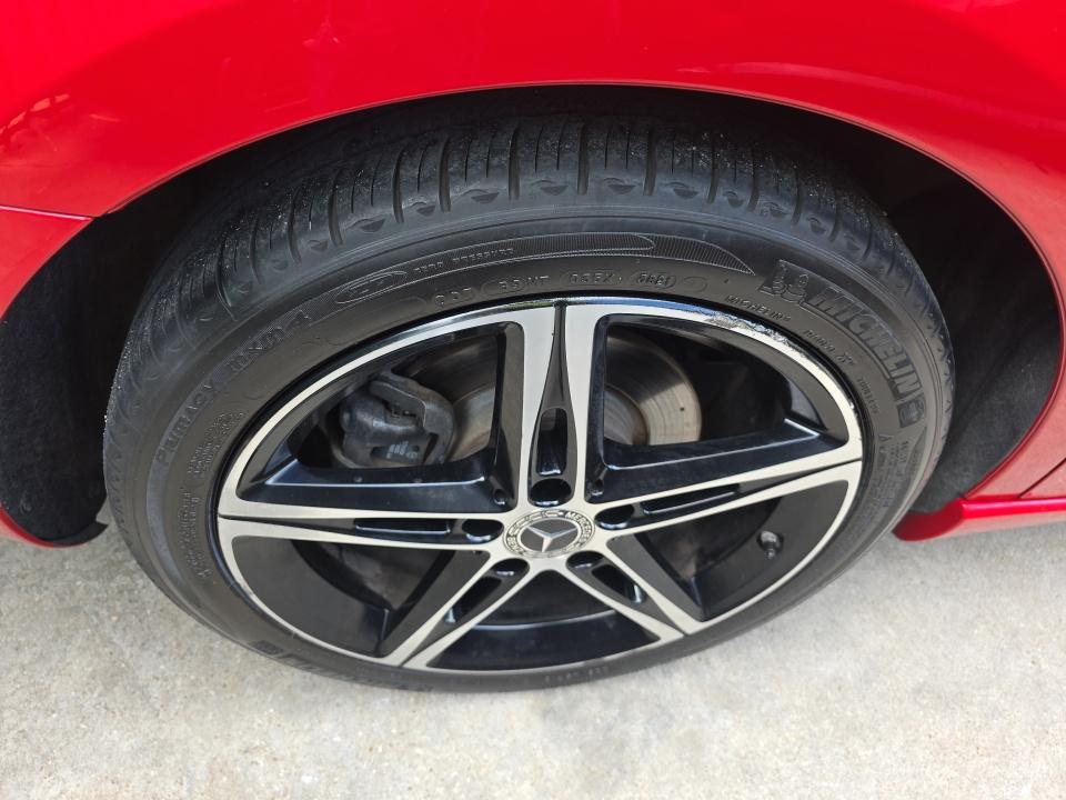 2019 Mercedes-Benz A-Class A 220 FWD