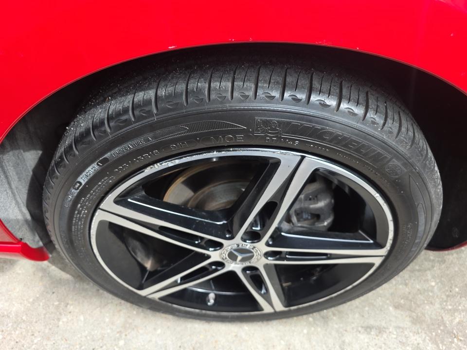 2019 Mercedes-Benz A-Class A 220 FWD