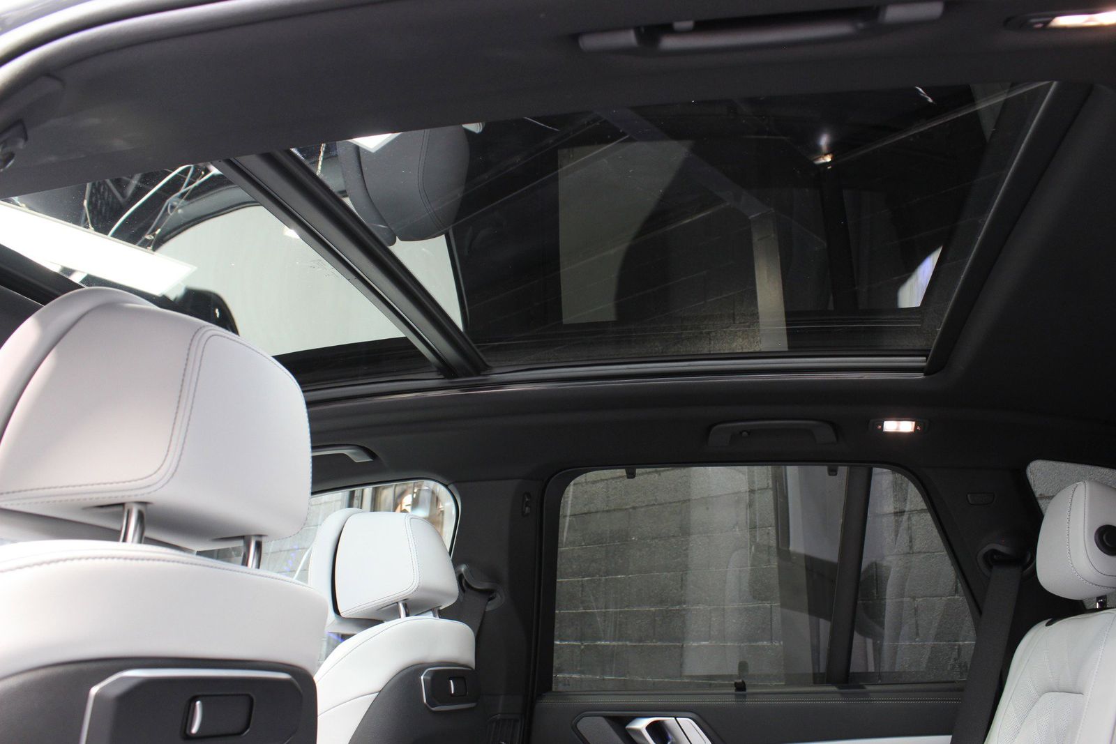 2025 BMW X5 sDrive40i RWD