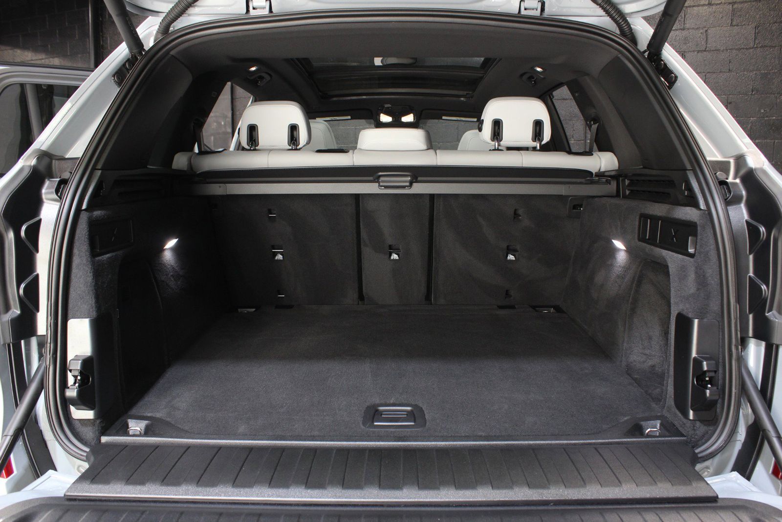 2025 BMW X5 sDrive40i RWD