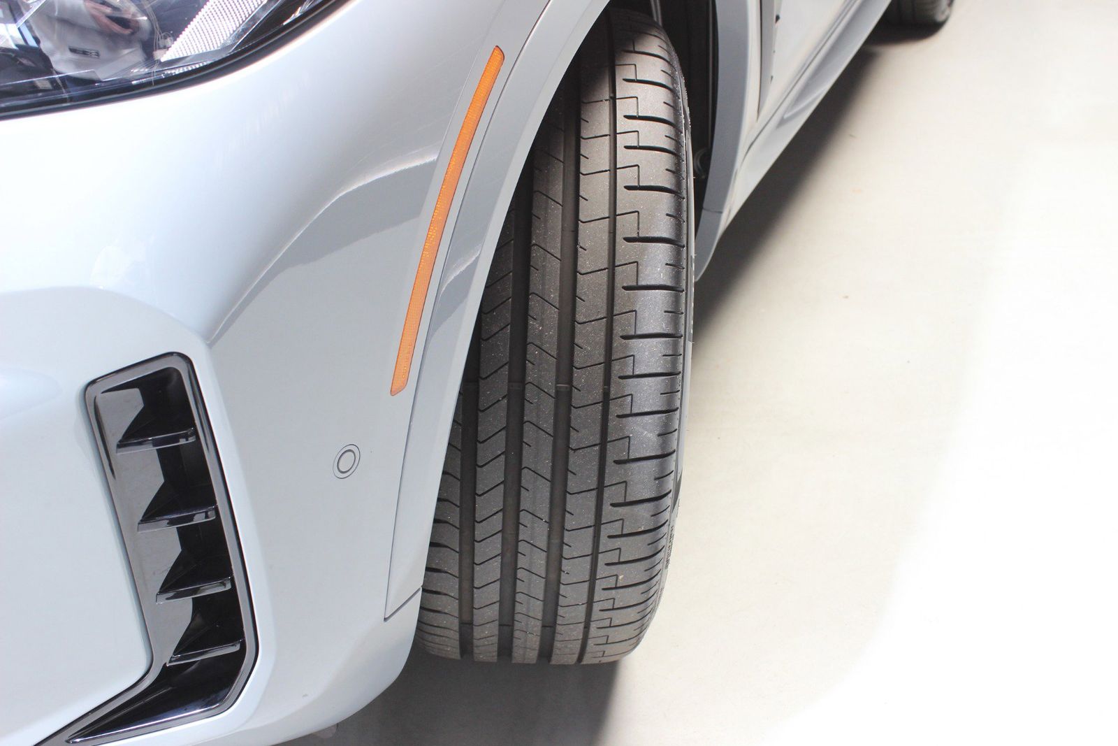 2025 BMW X5 sDrive40i RWD