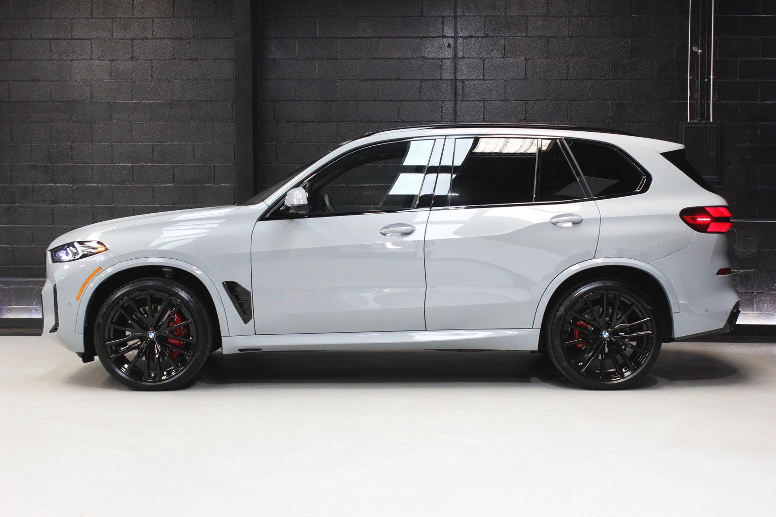 2025 BMW X5 sDrive40i RWD