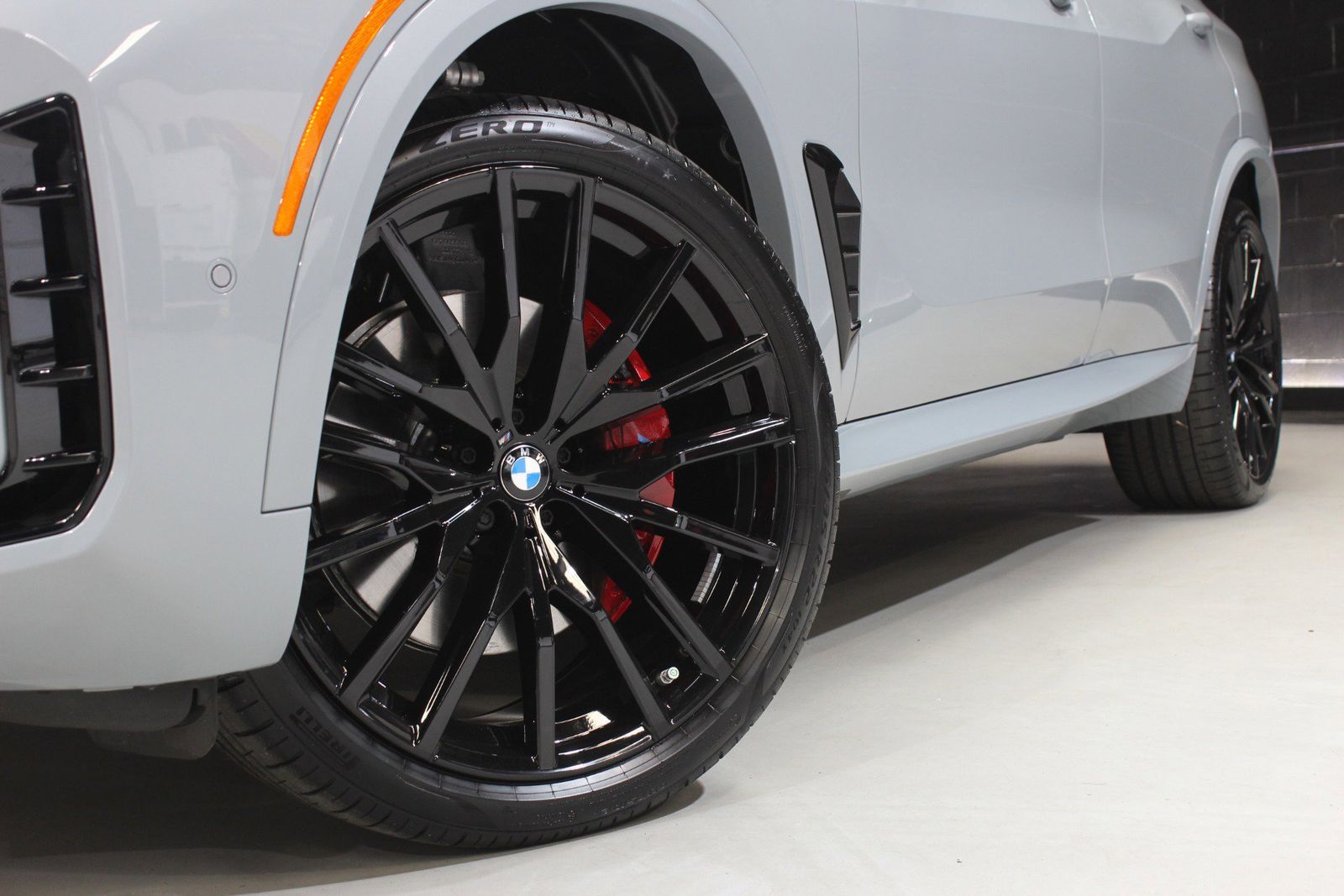 2025 BMW X5 sDrive40i RWD