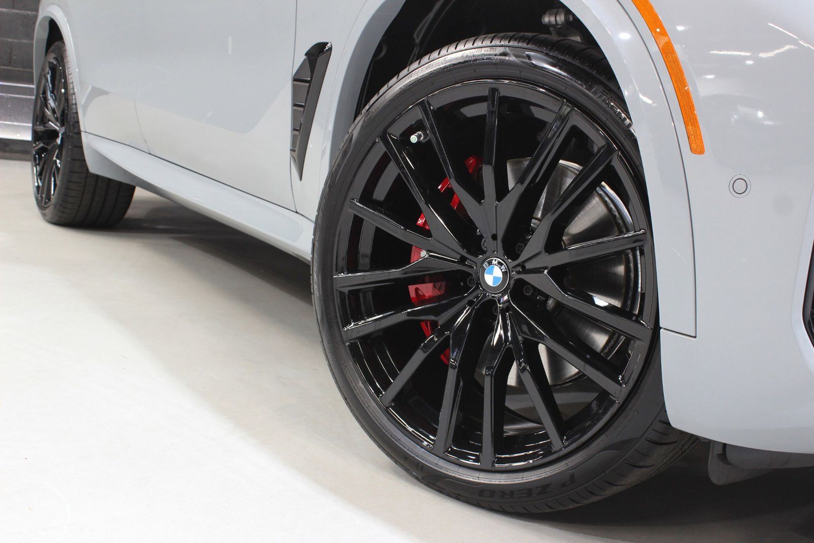 2025 BMW X5 sDrive40i RWD