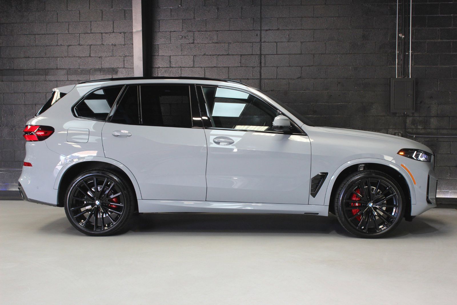 2025 BMW X5 sDrive40i RWD