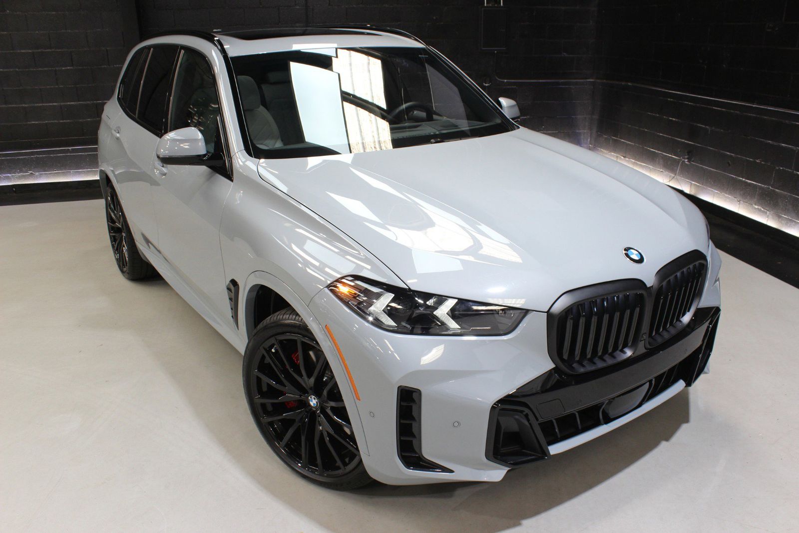 2025 BMW X5 sDrive40i RWD
