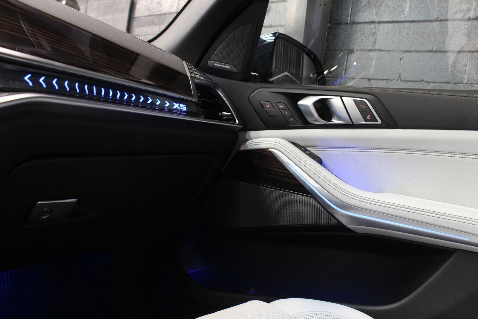 2025 BMW X5 sDrive40i RWD