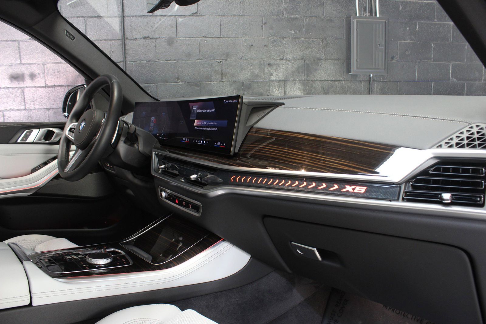 2025 BMW X5 sDrive40i RWD