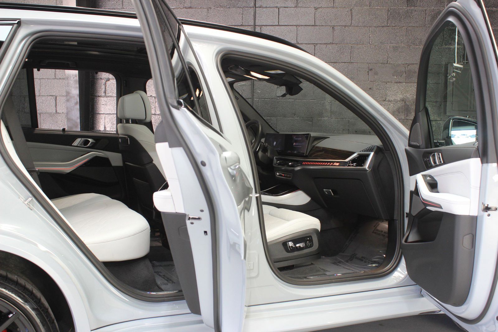 2025 BMW X5 sDrive40i RWD