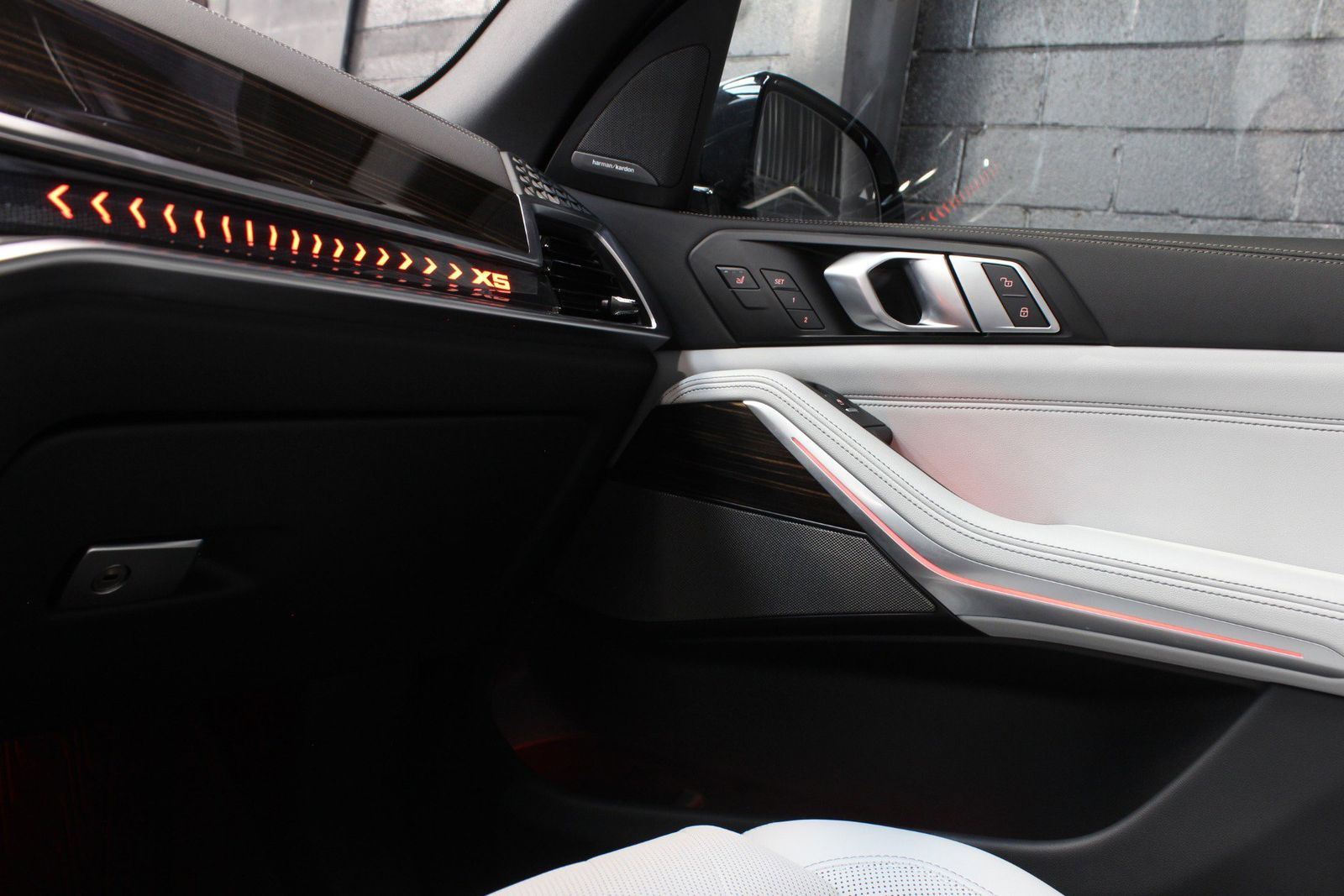 2025 BMW X5 sDrive40i RWD