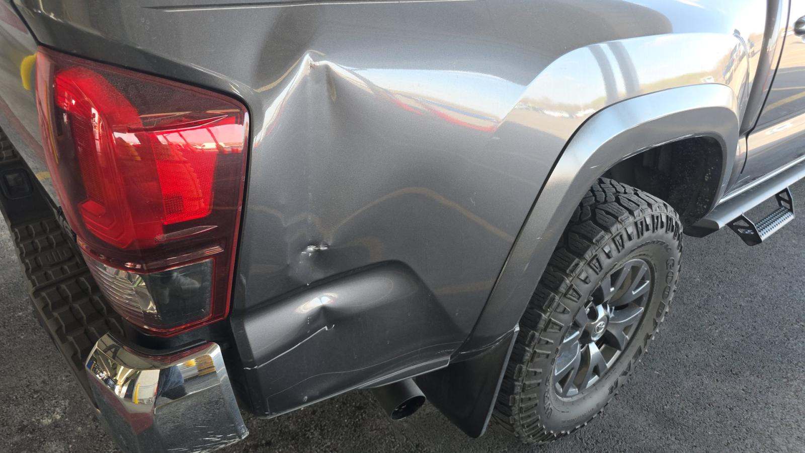 2023 Toyota Tacoma SR5 RWD