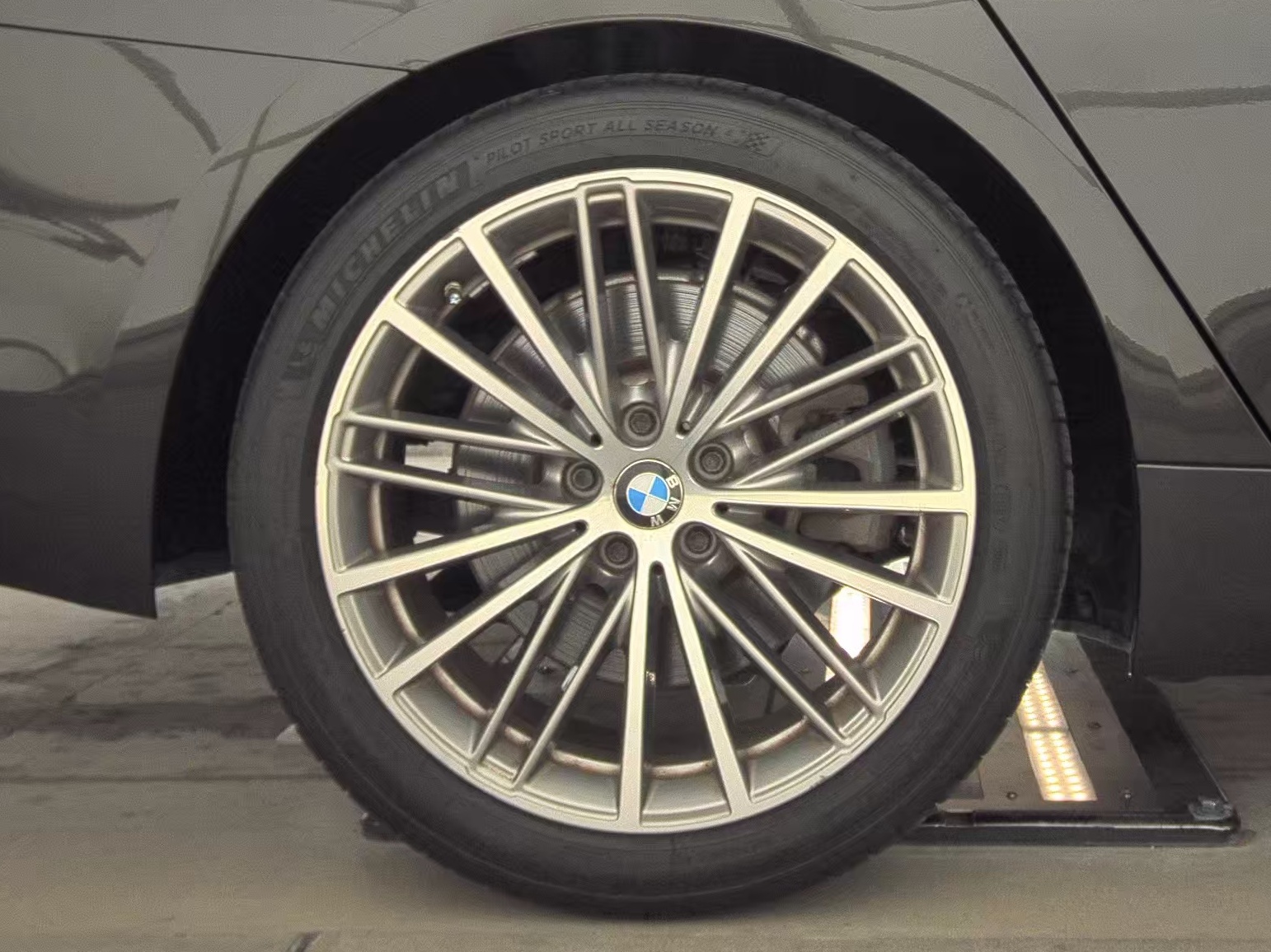 2019 BMW 5 Series 540i xDrive AWD