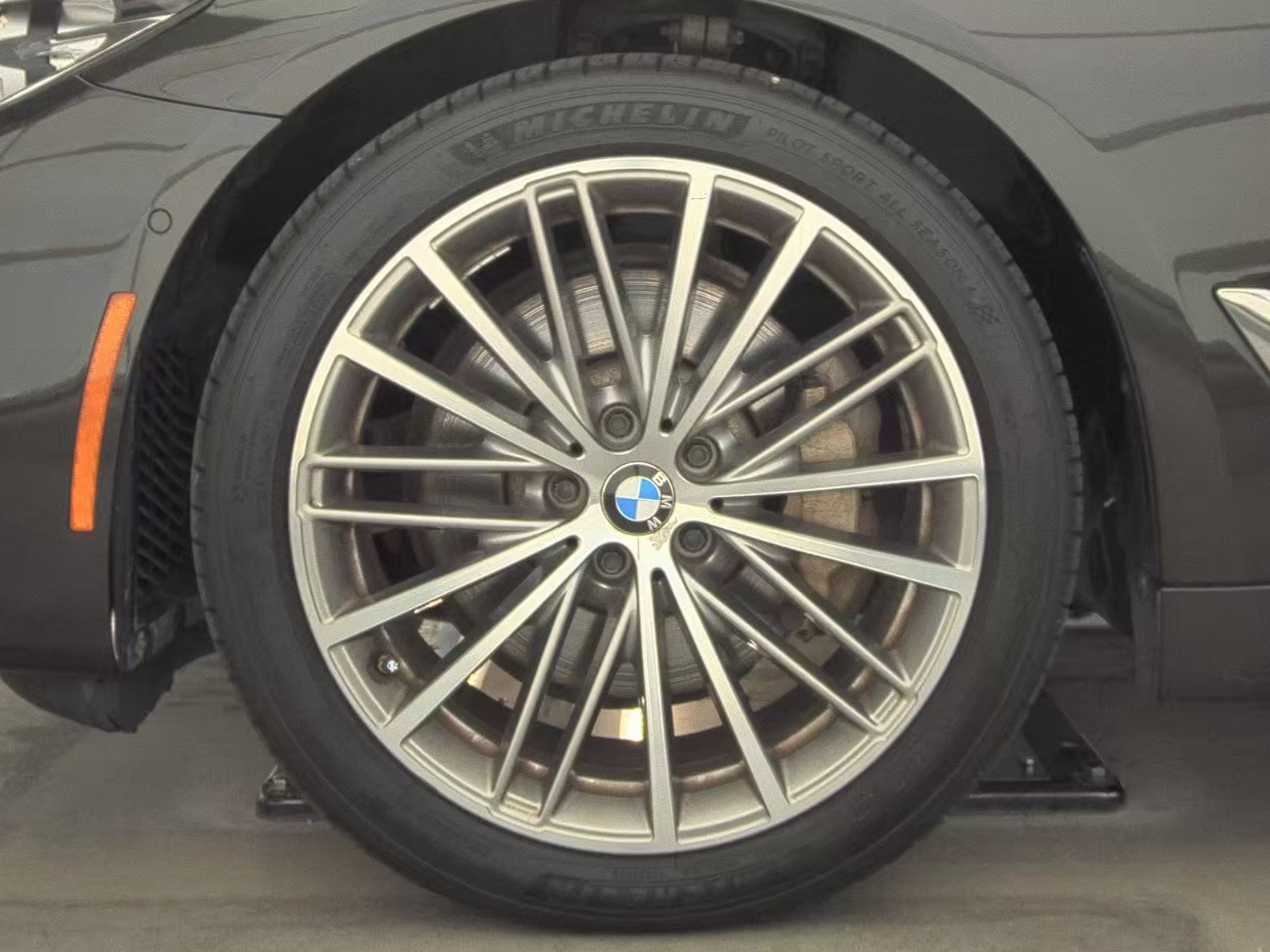 2019 BMW 5 Series 540i xDrive AWD