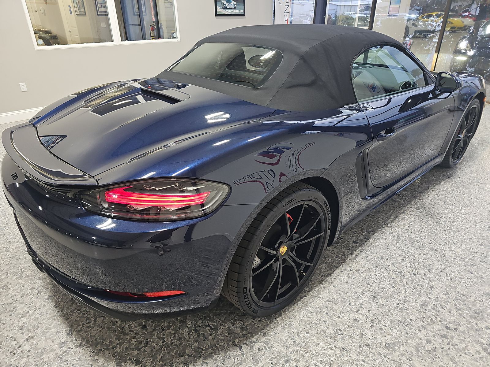 2018 Porsche 718 Boxster S RWD