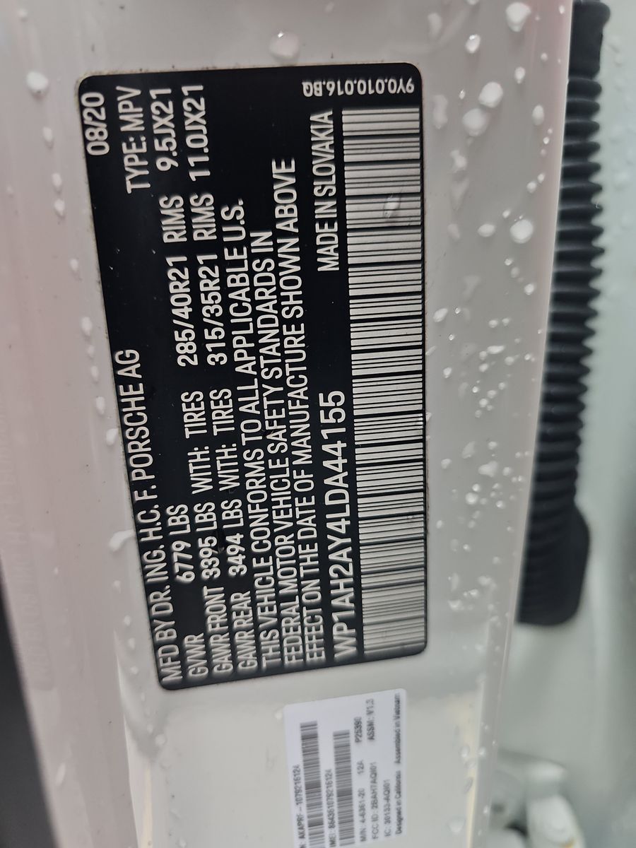 2020 Porsche Cayenne E-Hybrid Turbo S AWD