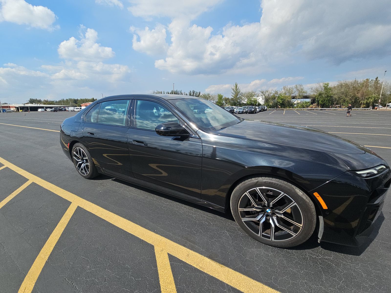 2025 BMW 7 Series 740i RWD