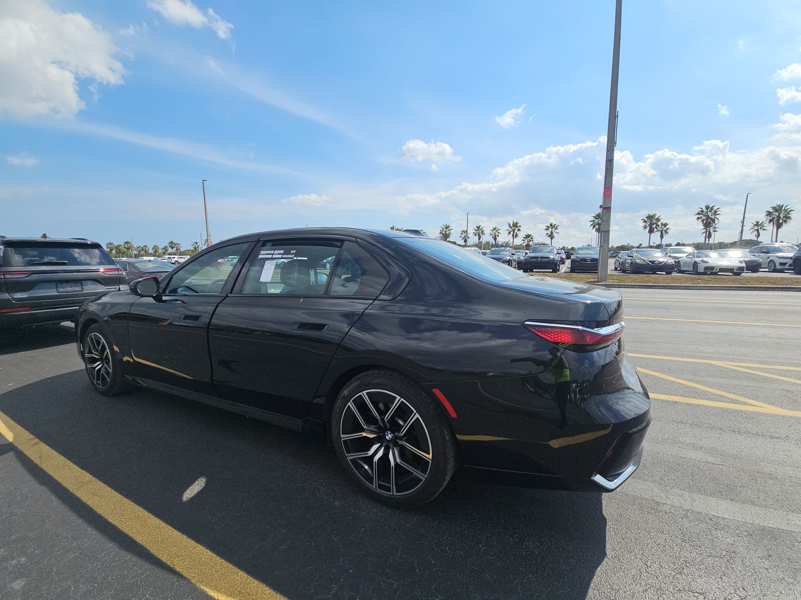 2025 BMW 7 Series 740i RWD