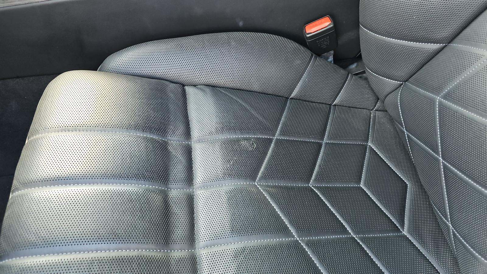 2025 BMW 7 Series 740i RWD