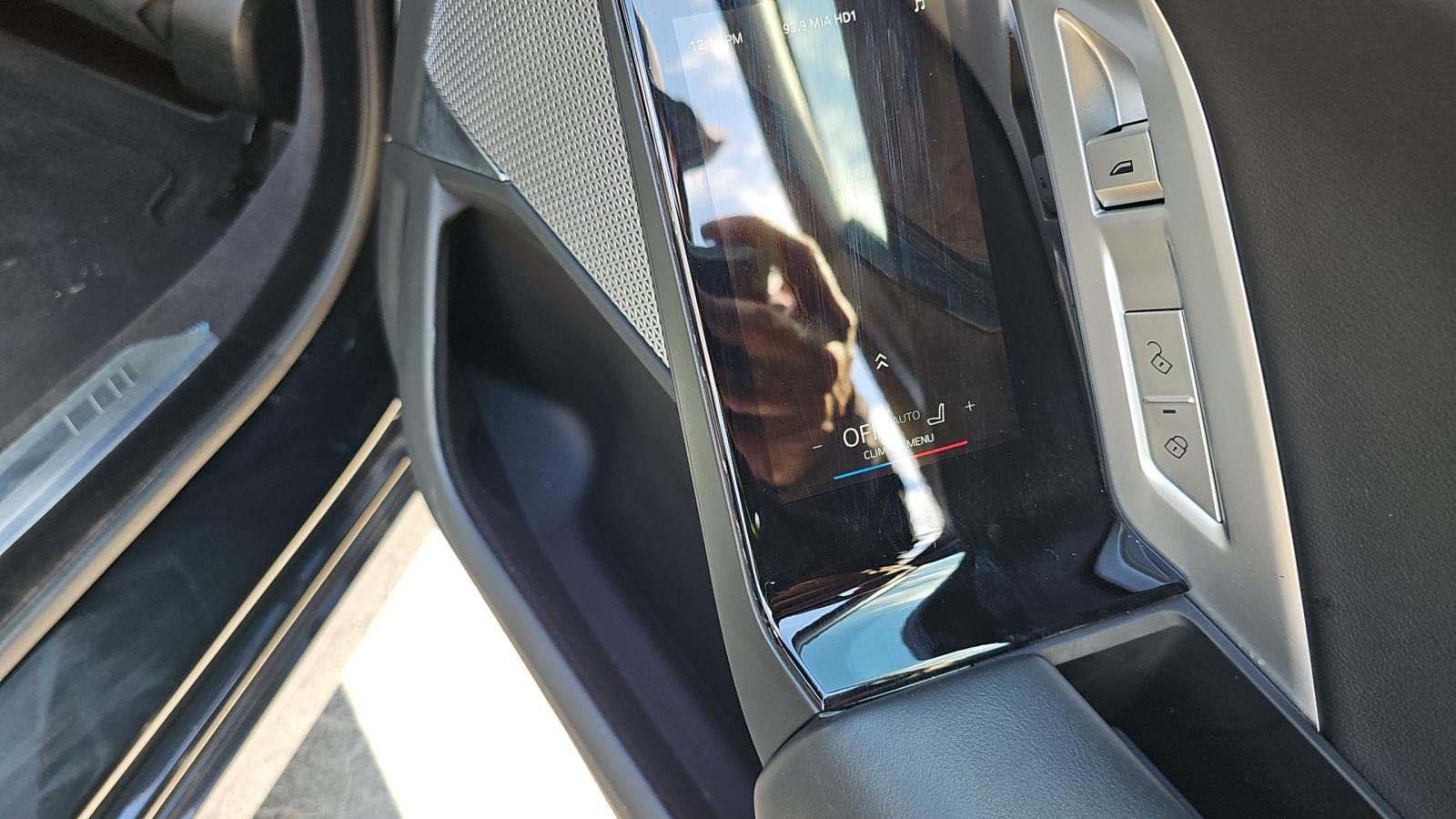 2025 BMW 7 Series 740i RWD