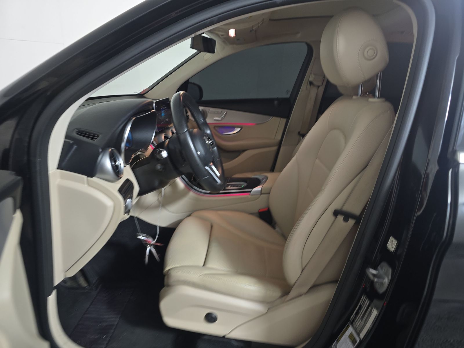 2021 Mercedes-Benz GLC GLC 300 AWD