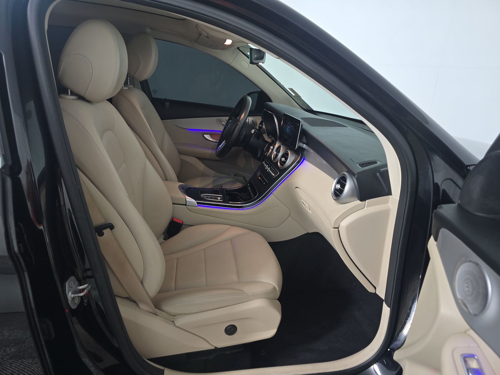 2021 Mercedes-Benz GLC GLC 300 AWD