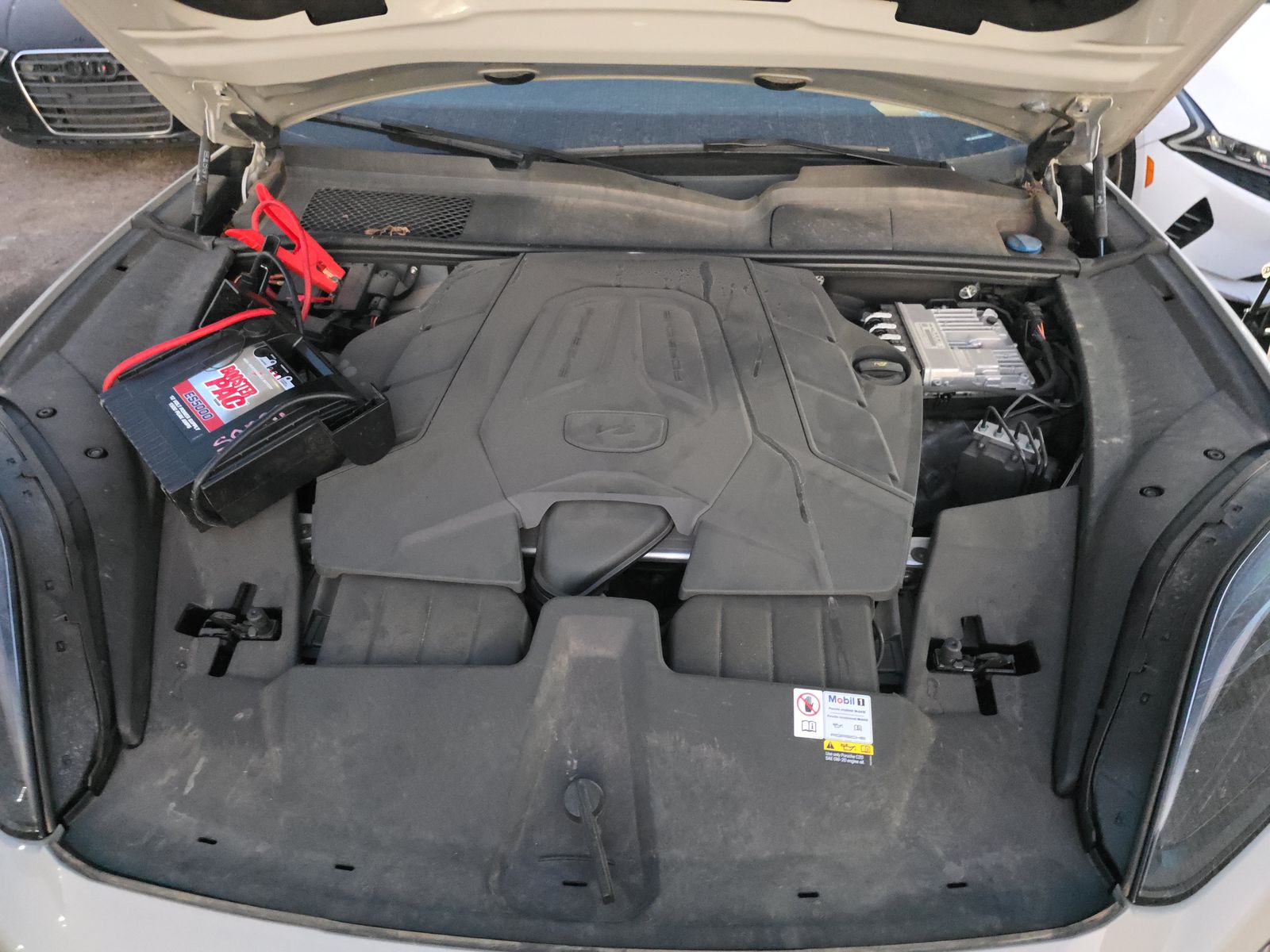 2024 Porsche Cayenne Base AWD